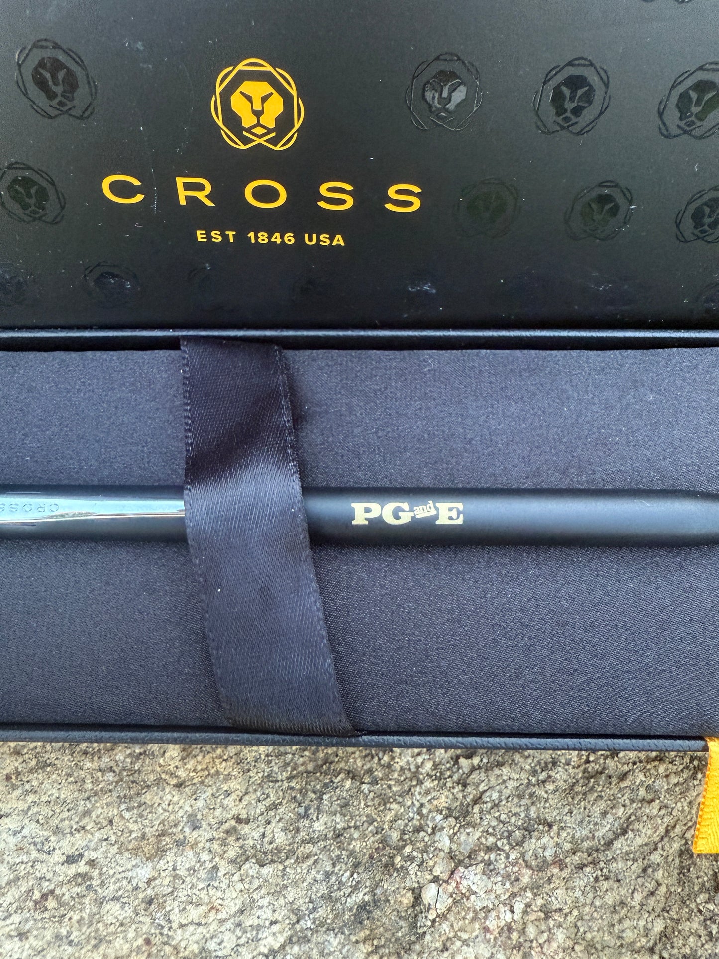 Cross Pen Black