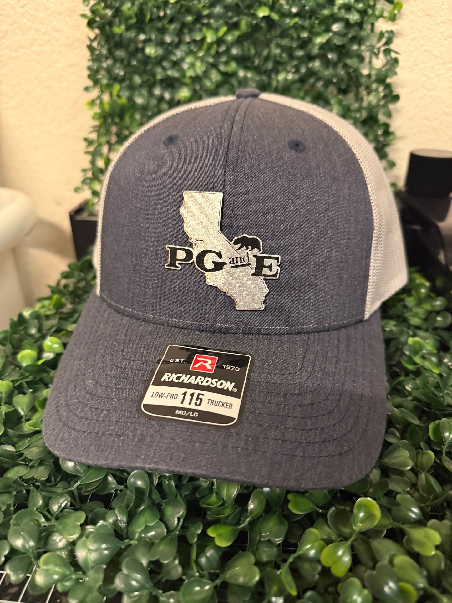 Richardson Cali Bear Logo 115