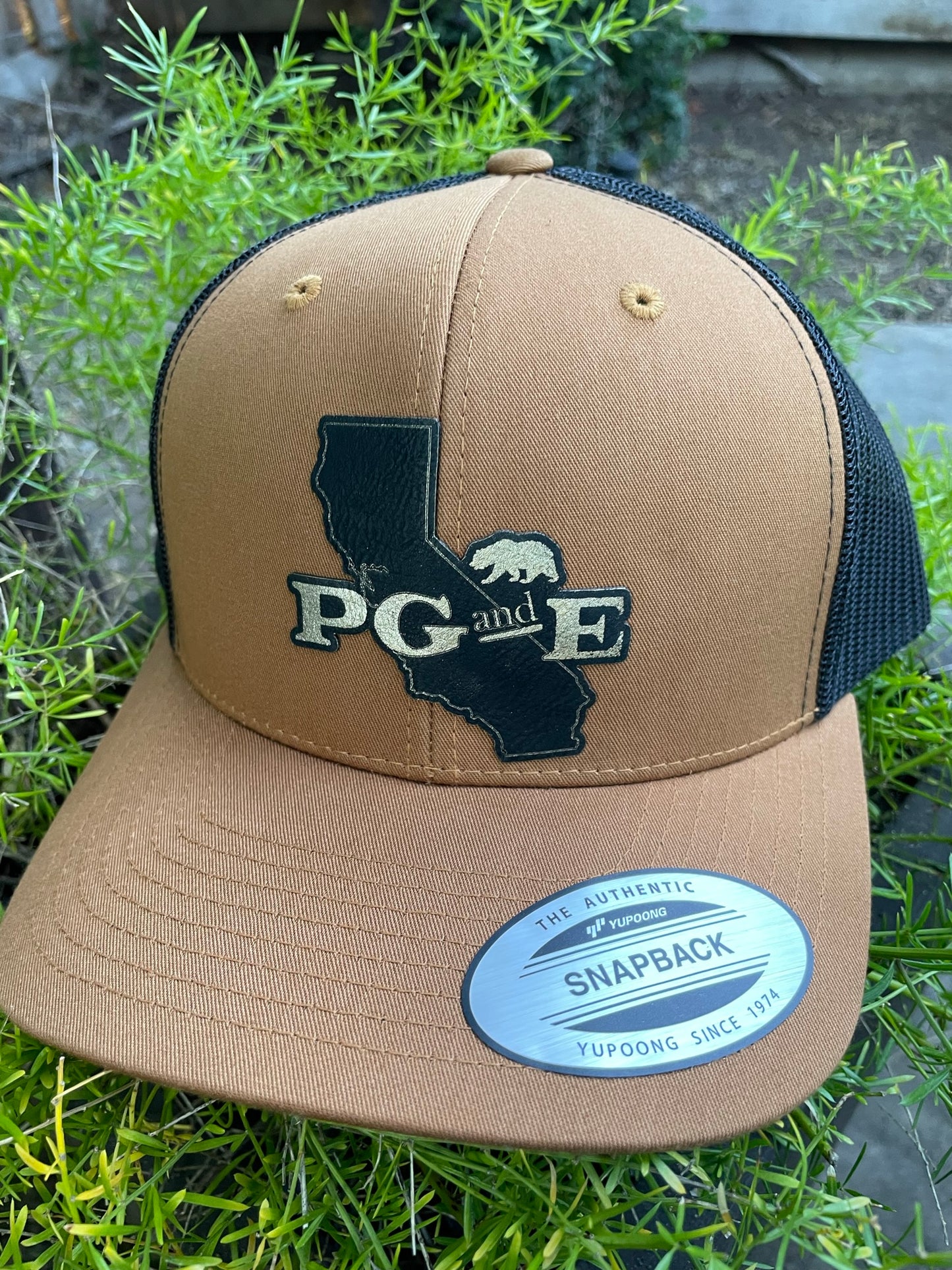 Yupoong Cali Bear Logo