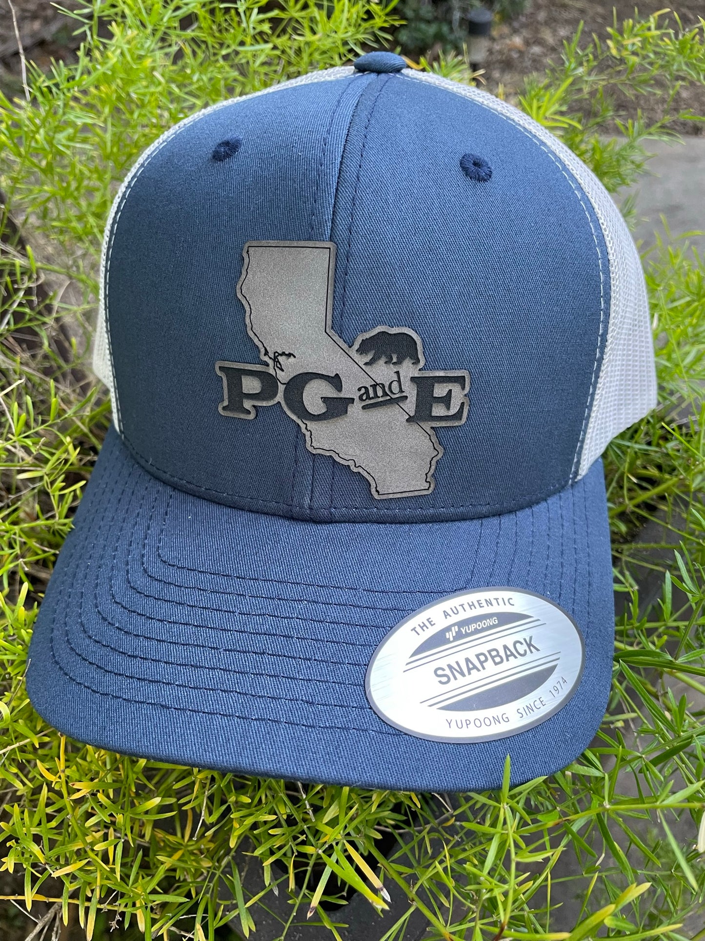 Yupoong Cali Bear Logo