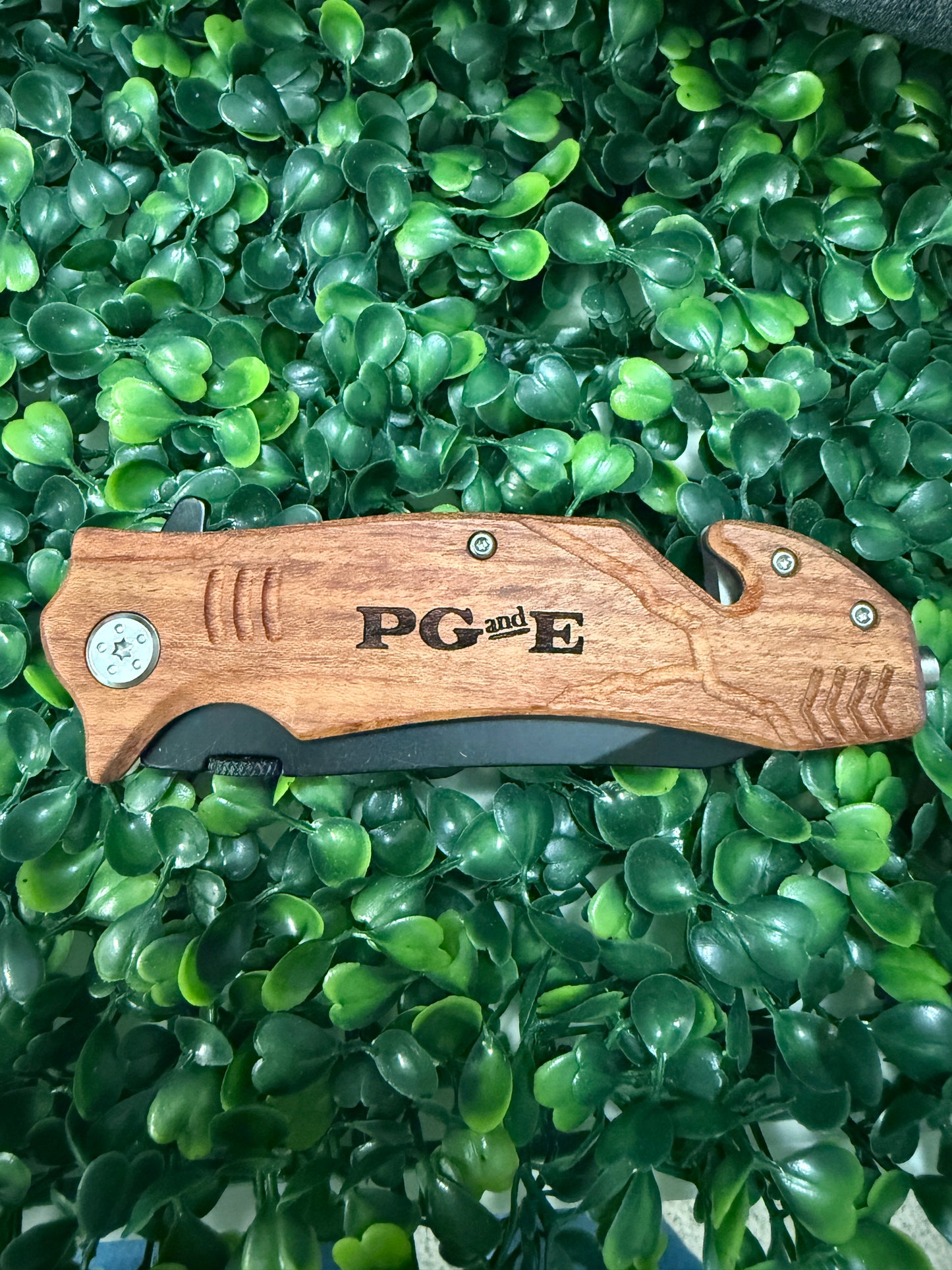 BR1004 - Bison River 4 1/2" Wood Rescue Knife