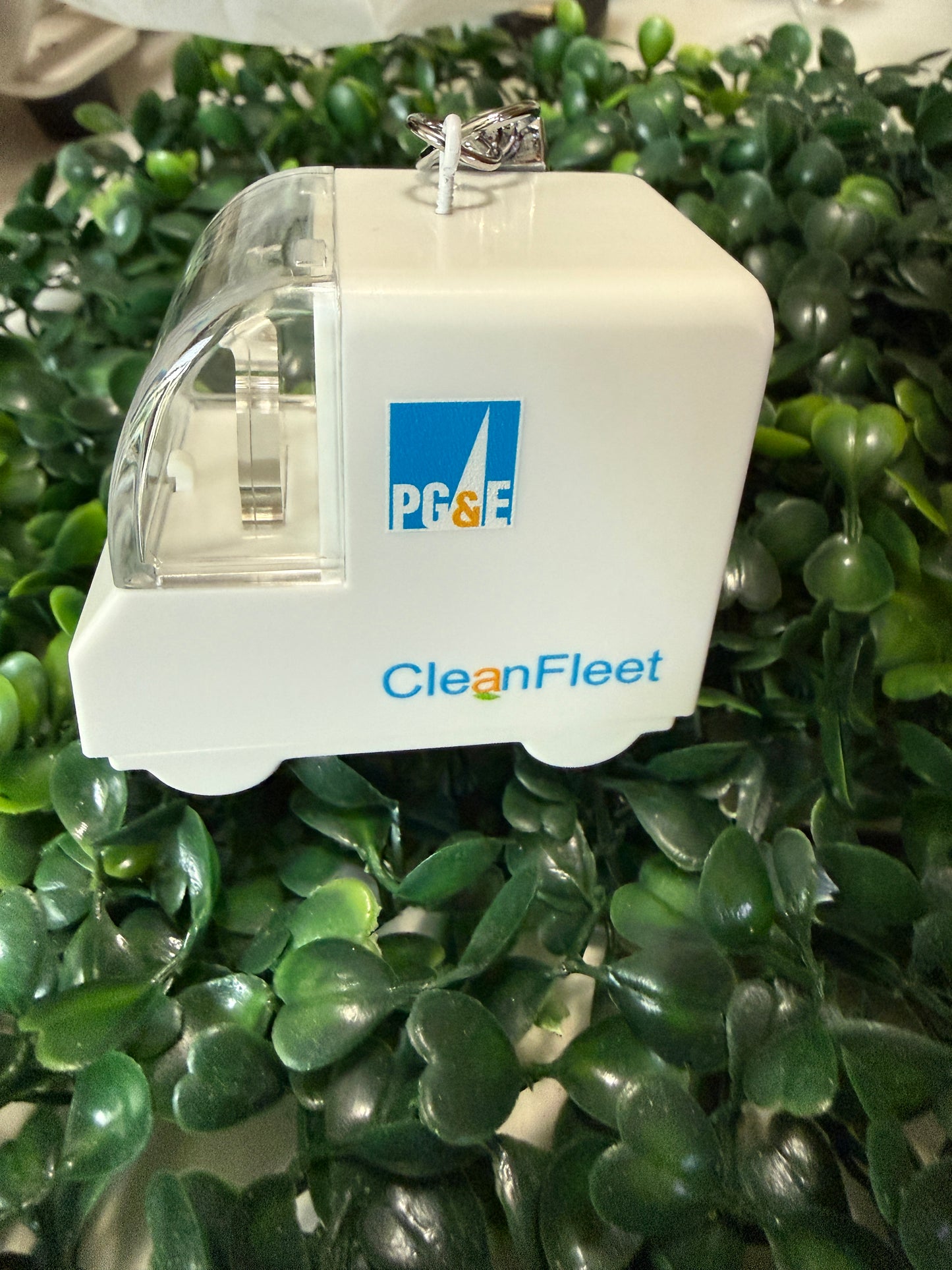 Clean Fleet Truck Keychain with Helmet inside