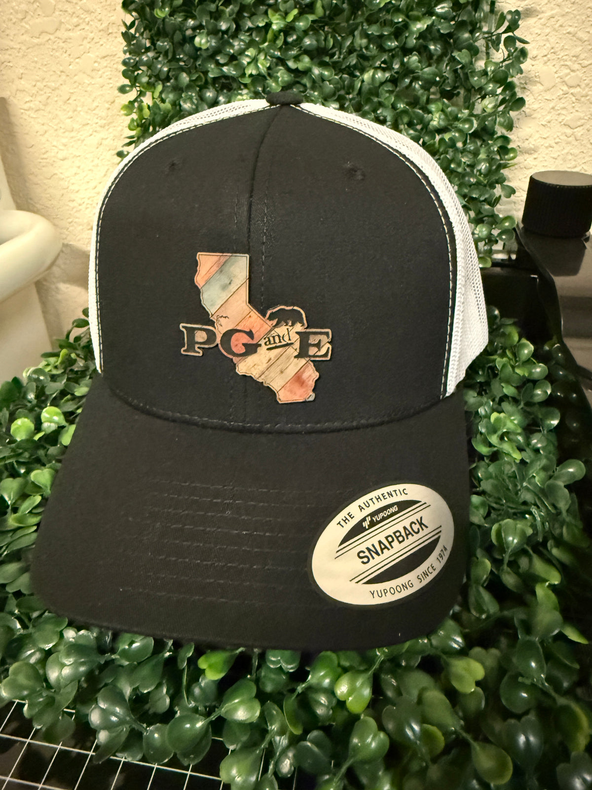 Yupoong Cali Bear Logo 6606