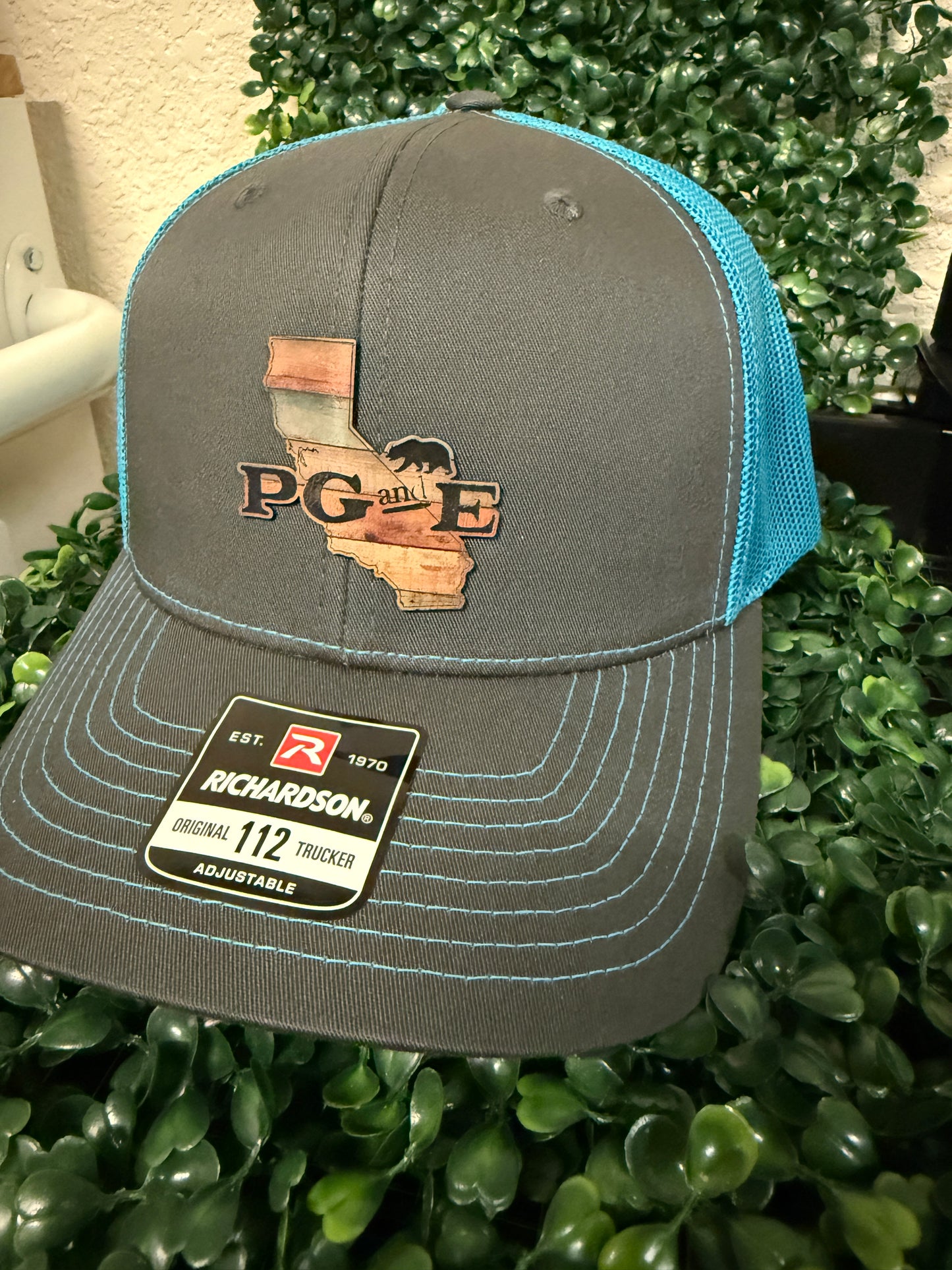 Richardson Cali Bear Logo 112