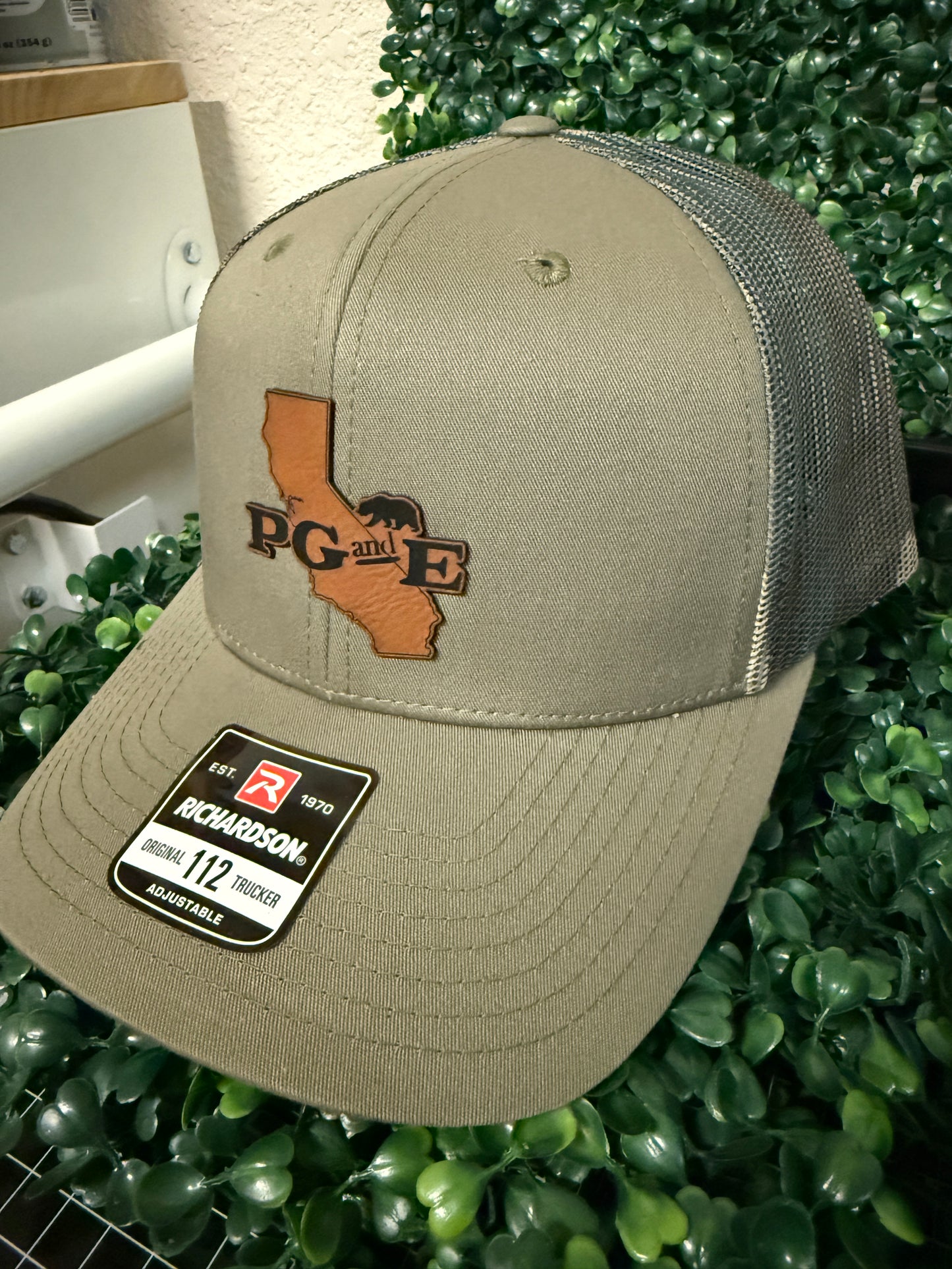 Richardson Cali Bear Logo 112
