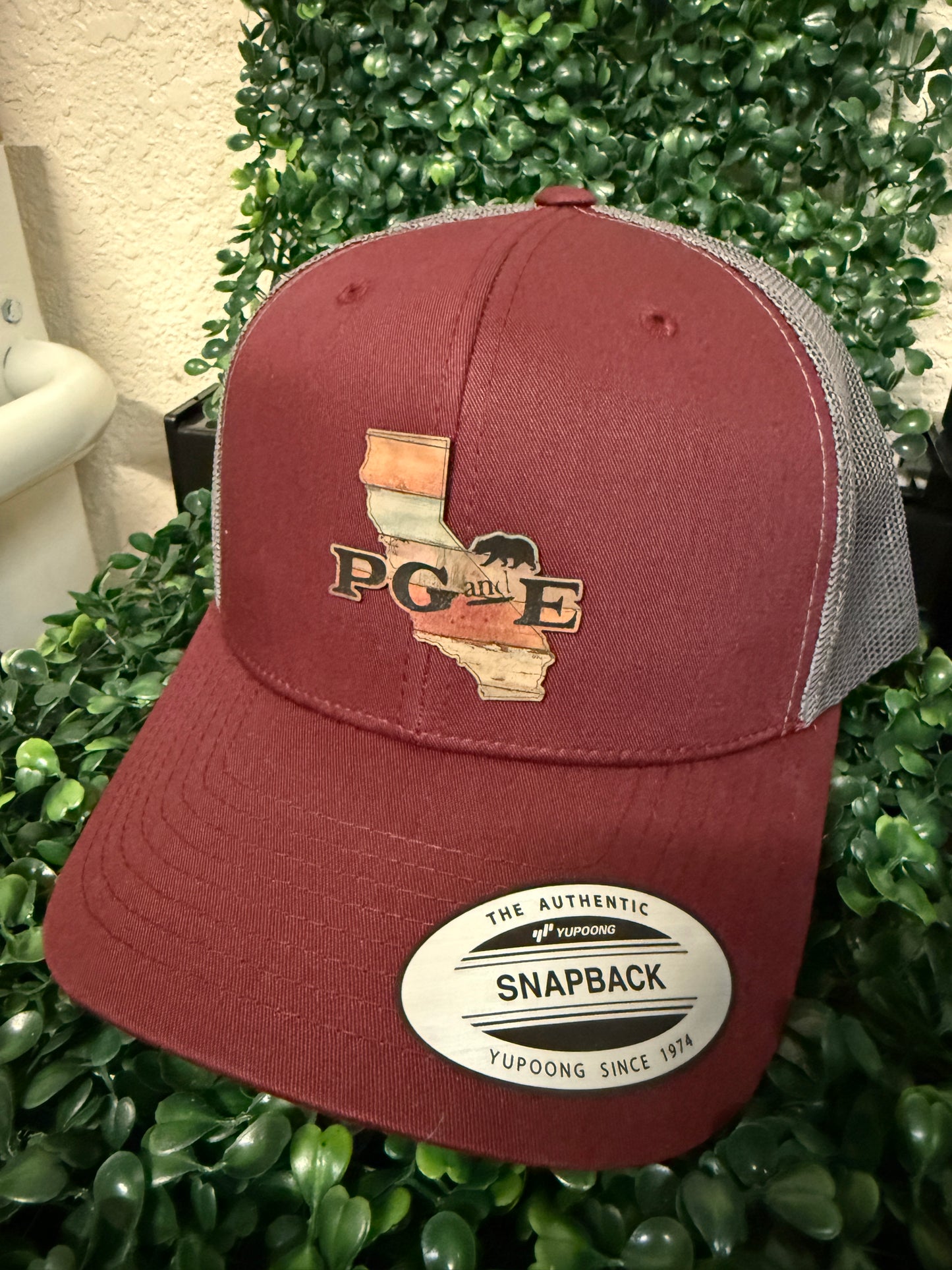 Yupoong Cali Bear Logo 6606