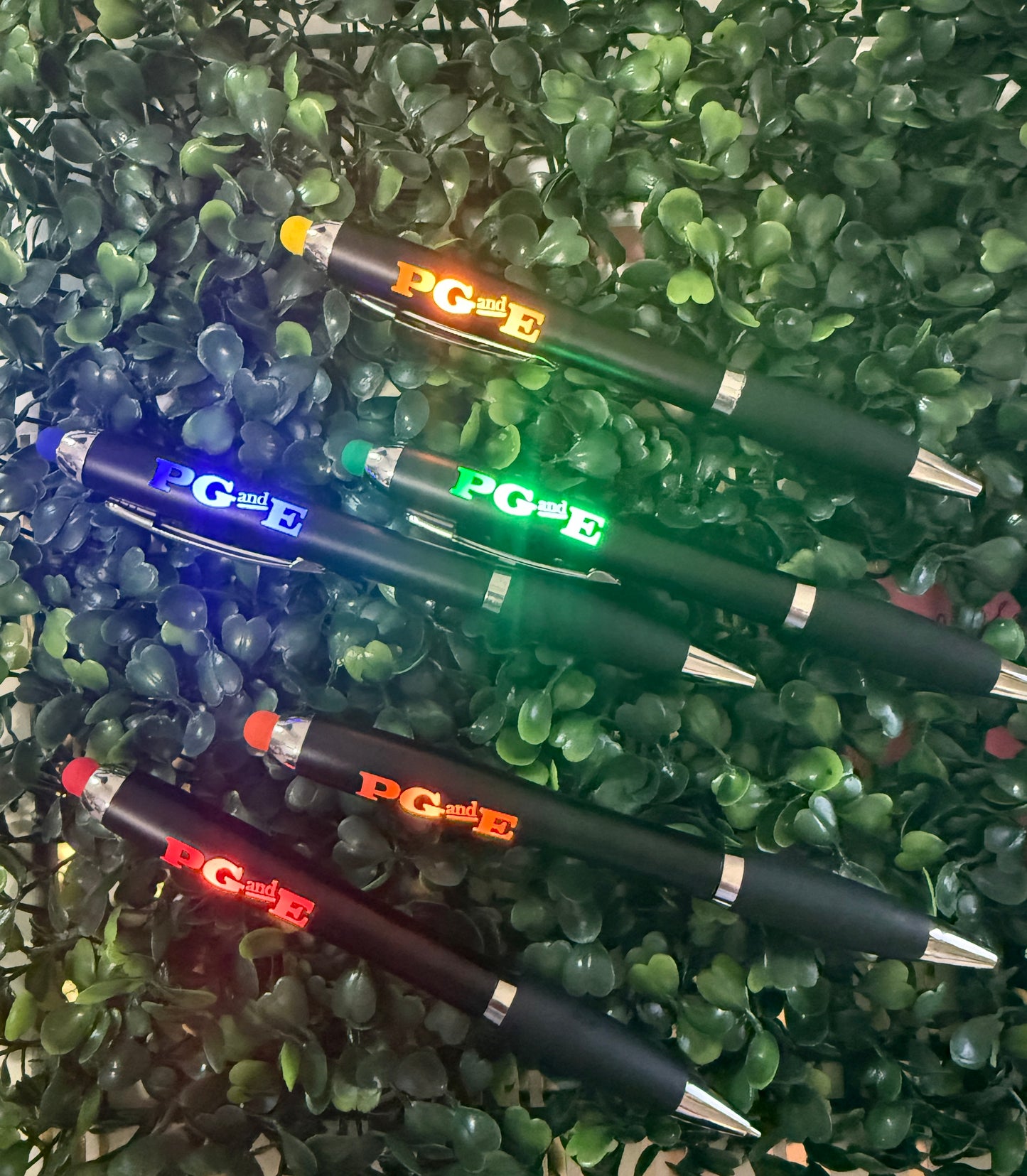 Fidget/stylist Pen Black Ink lights up