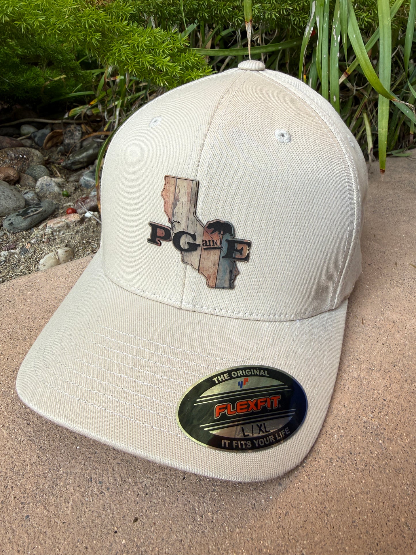 Flex Fit  Cali Bear Wood Grain 6277