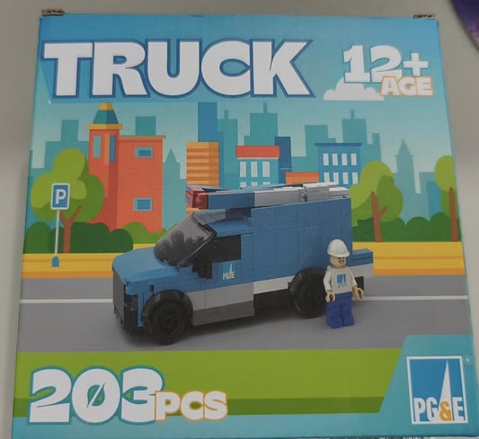 PRESALE Limited Edition PG&E Bucket Truck with Worker