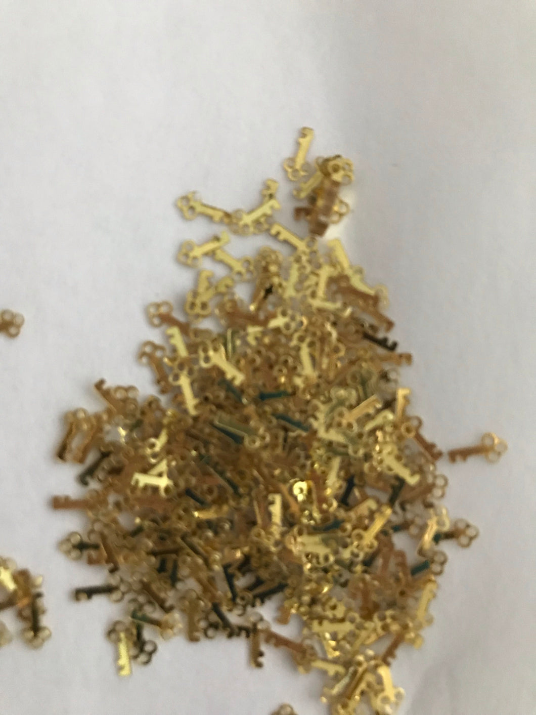 Keys Golden Glitter